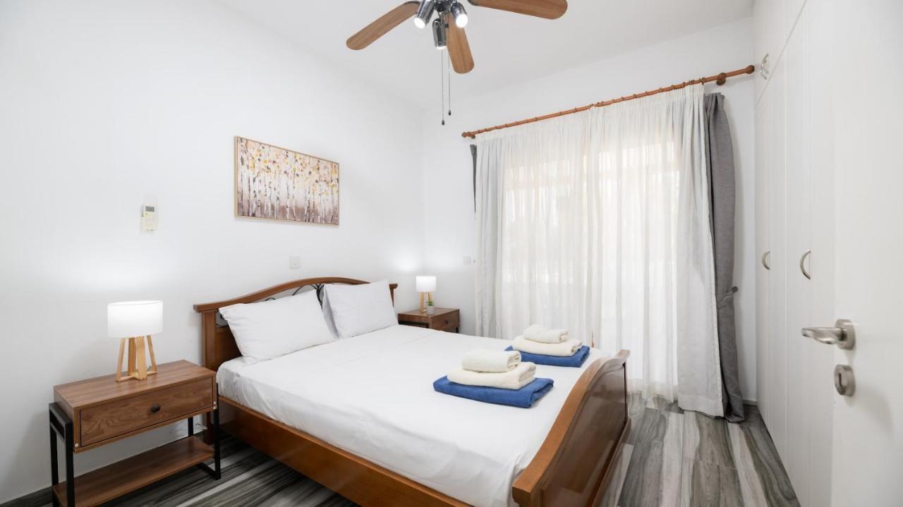 Beautiful Apartment In Harbour Paphos, Central & Close To Beach エクステリア 写真
