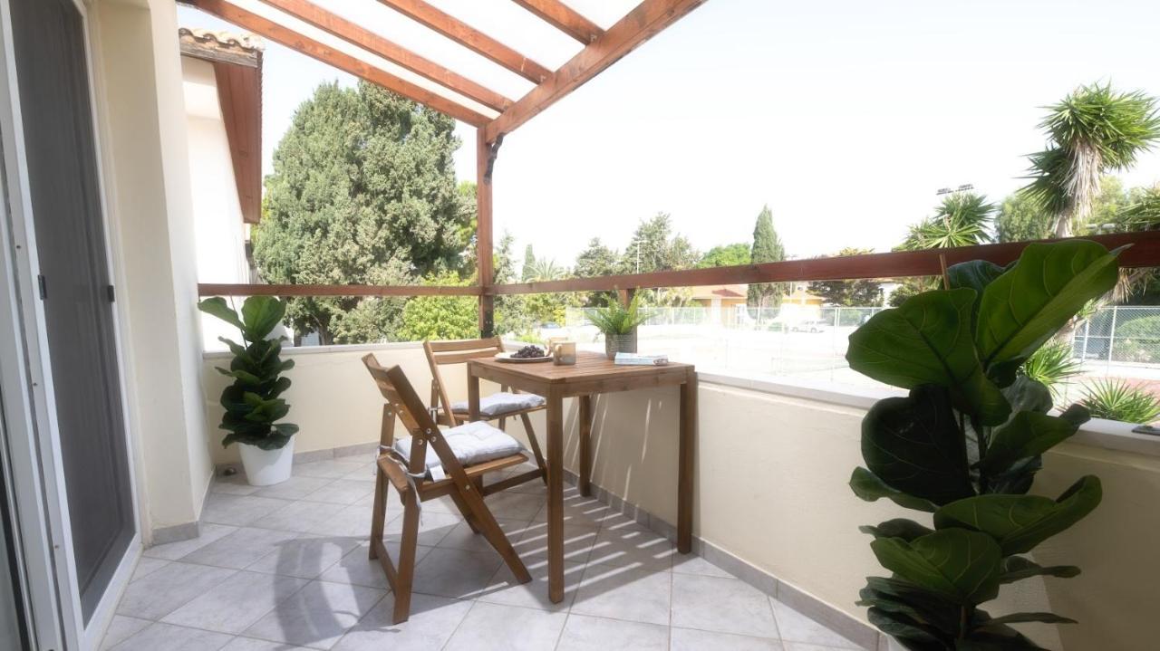 Beautiful Apartment In Harbour Paphos, Central & Close To Beach エクステリア 写真